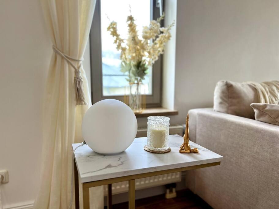 Bali Home Stylische Wohnung Mit Terrasse Schönefeld Dış mekan fotoğraf