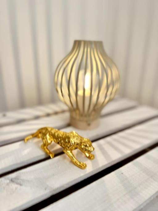 Bali Home Stylische Wohnung Mit Terrasse Schönefeld Dış mekan fotoğraf
